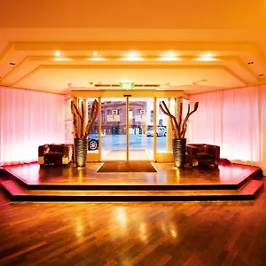 4* מלון Bristol - Frankfurt - Station